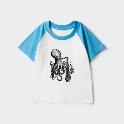 Tokyo-Tiger Octopus Playing Saxophone Kids Raglan T-shirt
