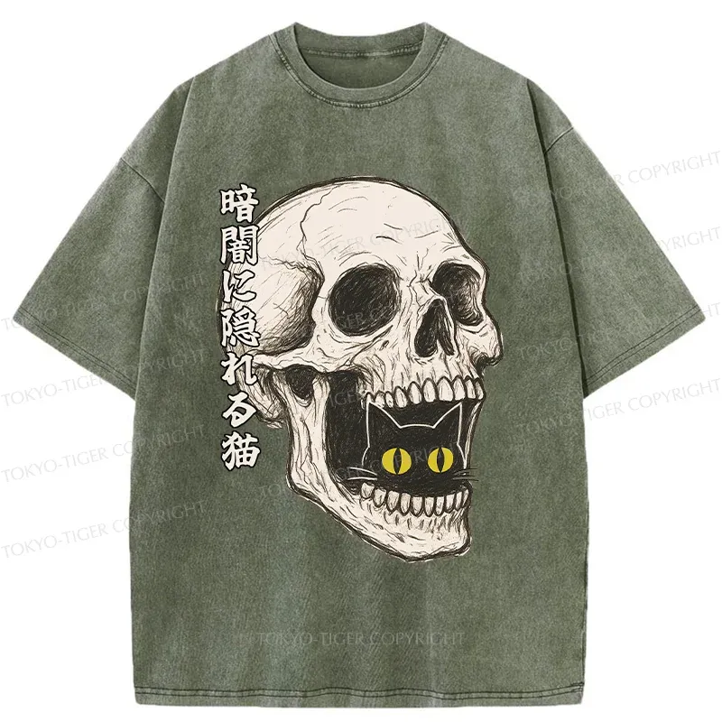 Tokyo-Tiger Cat Hiding In The Skull Washed T-Shirt