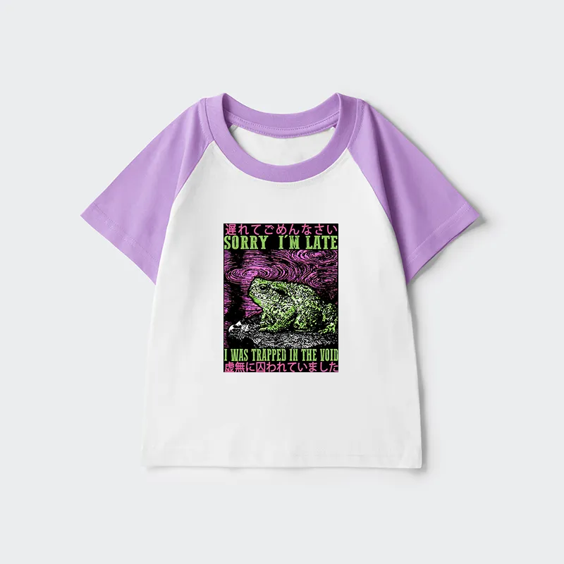 Tokyo-Tiger Frogs Trapped In The Void Kids Raglan T-shirt