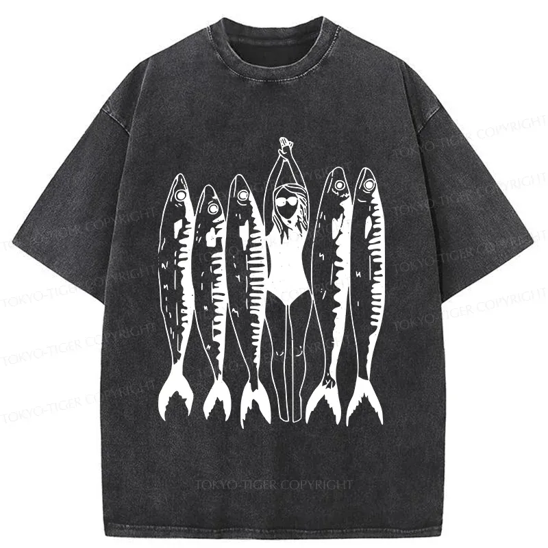 Tokyo-Tiger Swimming People And Fish Washed T-Shirt