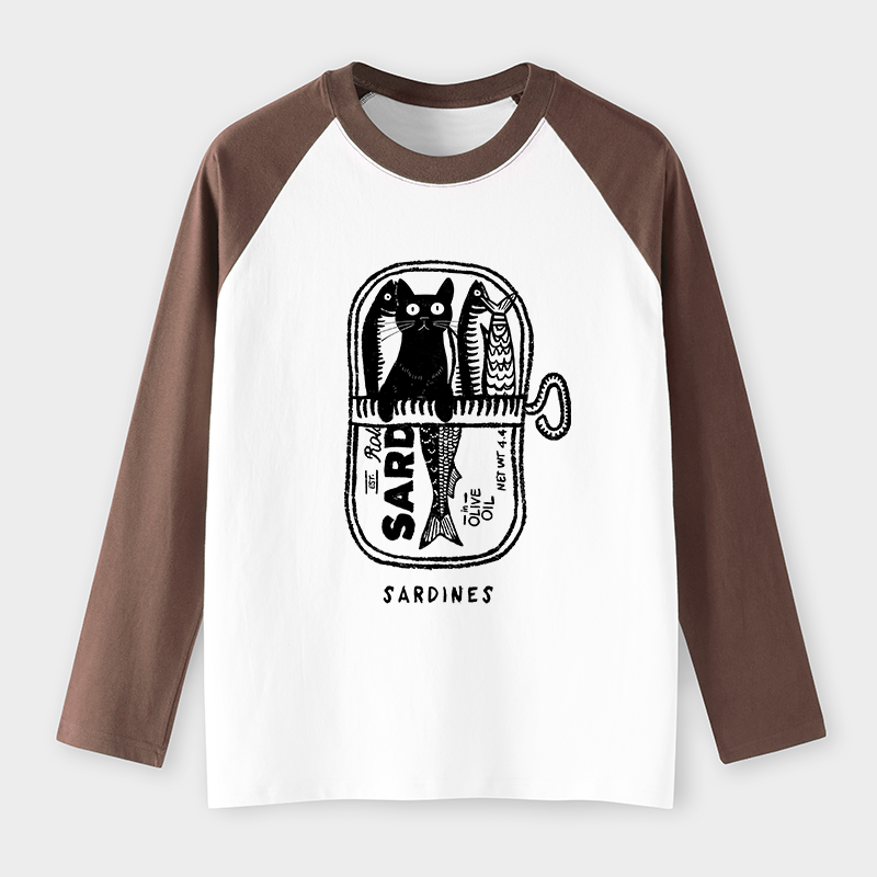 Tokyo-Tiger Cat Hiding In A Sardine Can long sleeve T-shirt