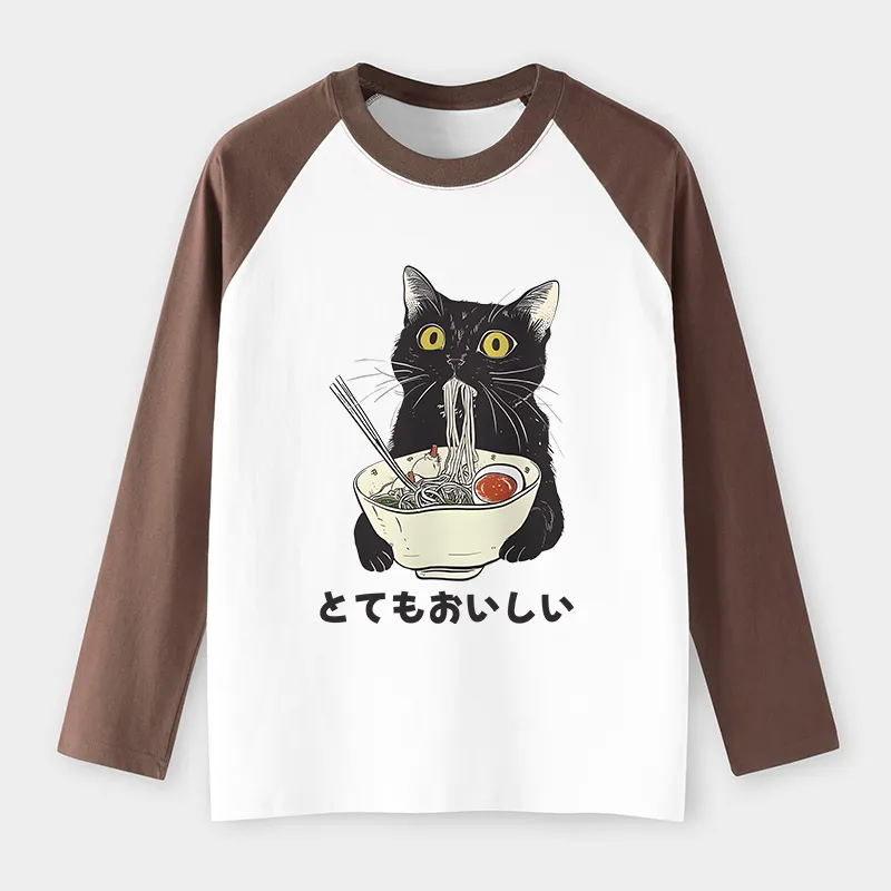 Tokyo-Tiger Cats Eat Ramen Noodles Raglan Long Sleeve T-shirt