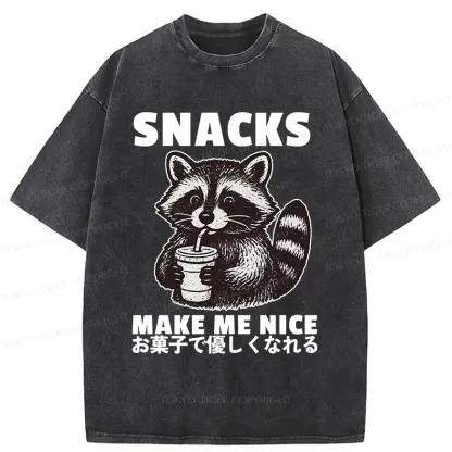 Tokyo-Tiger Raccoon Eating Snacks Washed T-Shirt