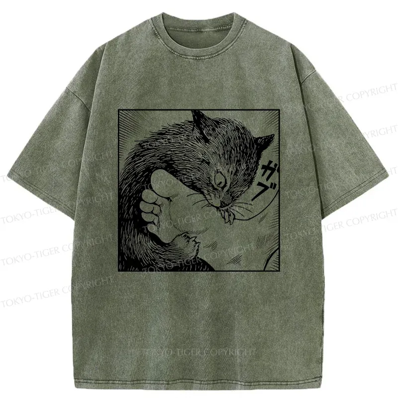 Tokyo-Tiger Cat Bites Feet Washed T-Shirt