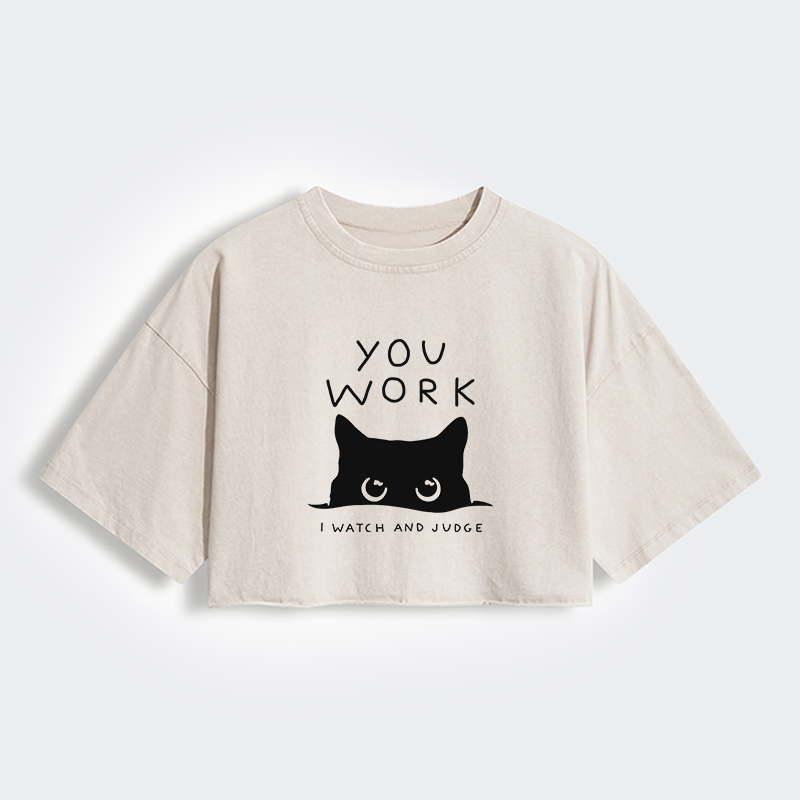 Tokyo-Tiger A Cat That Spies Women's Washed Crop T-Shirt
