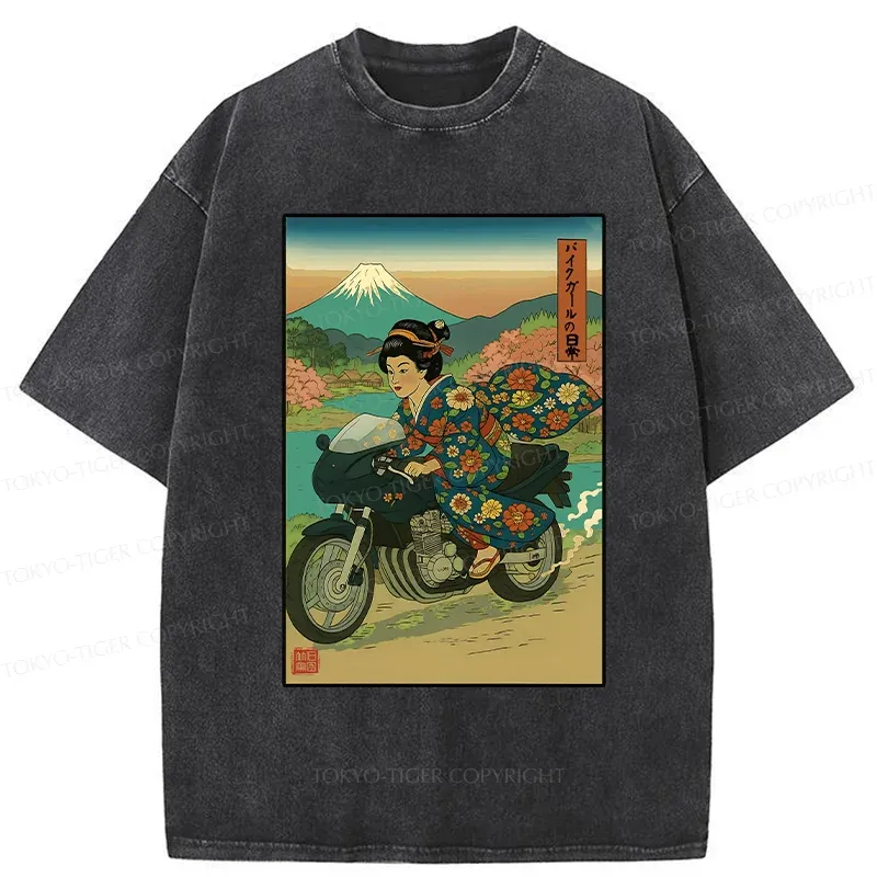 Tokyo-Tiger Geisha Riding A Motorcycle Washed T-Shirt