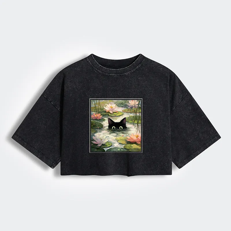 Tokyo-Tiger Black Cat and Lotus Flower Women's Washed Crop T-Shirt