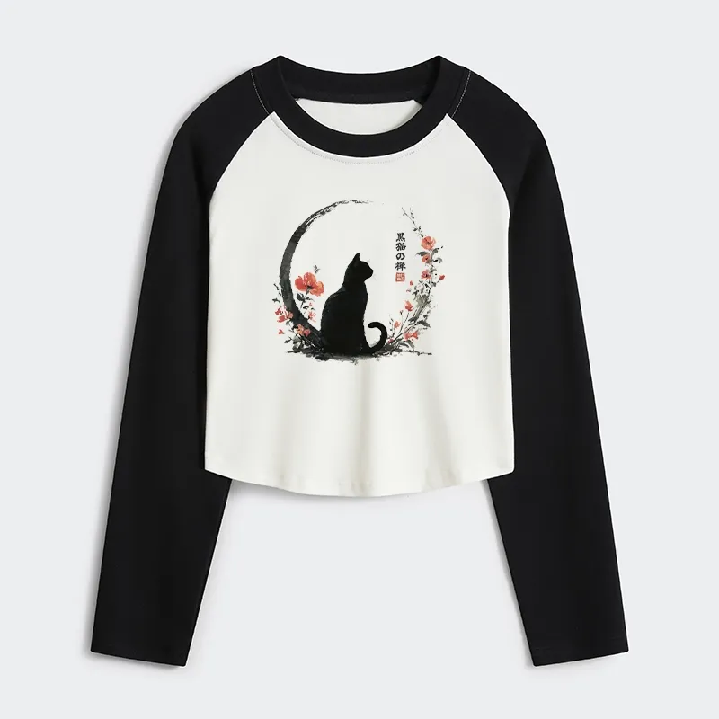 Tokyo-Tiger Black Cat And Flowers Women's Crop Raglan T-Shirt