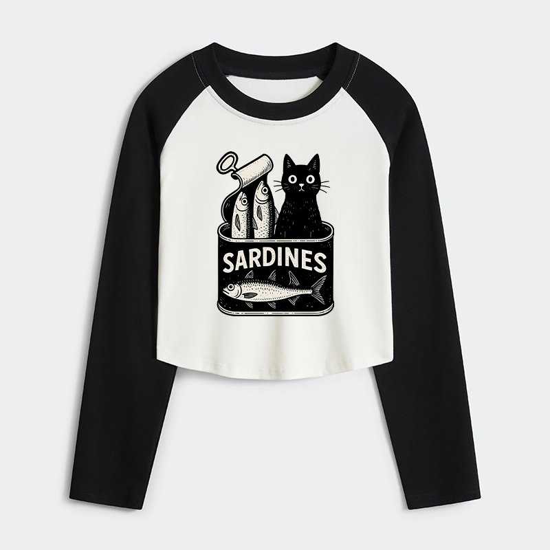 Tokyo-Tiger Cat And Canned Fish Women's Crop Raglan T-Shirt