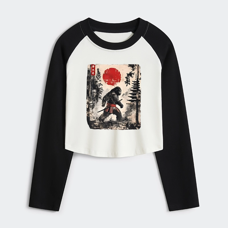 Tokyo-Tiger Japanese Samurai Bigfoot Women's Crop Raglan T-Shirt