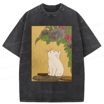Tokyo-Tiger Cat Enjoying Flowers Washed T-Shirt
