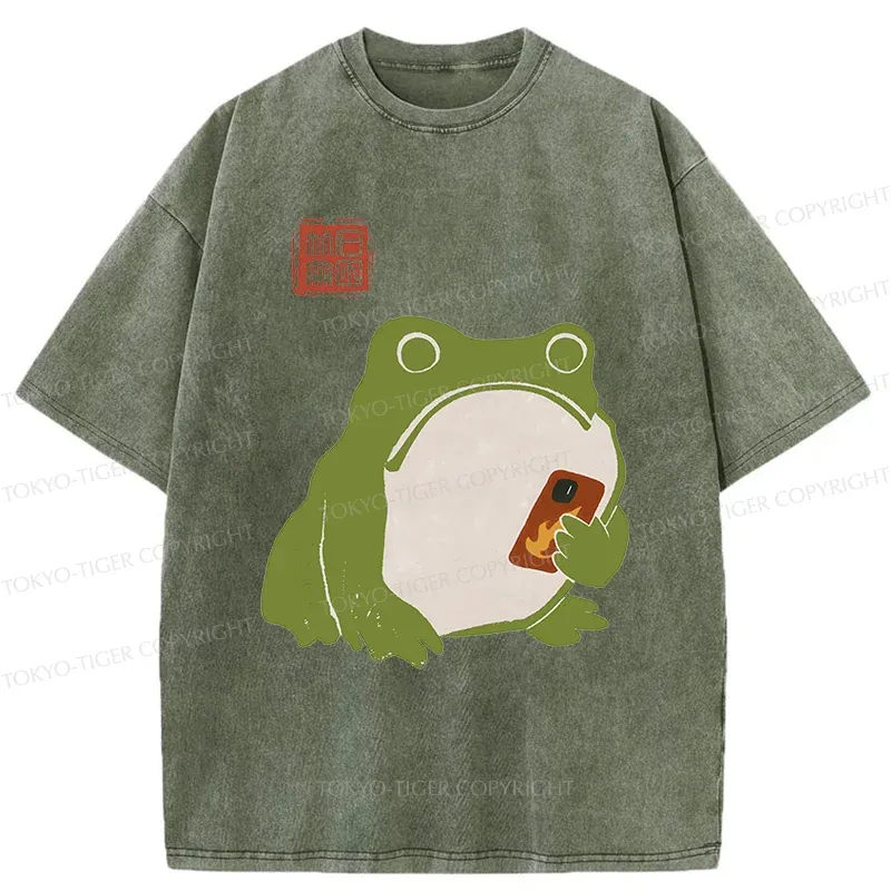 Tokyo-Tiger Frog Playing With Mobile Phone Washed T-Shirt