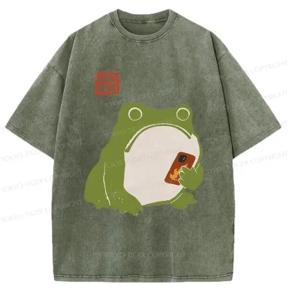 Tokyo-Tiger Frog Playing With Mobile Phone Washed T-Shirt