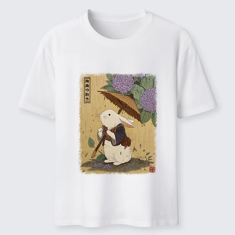 Tokyo-Tiger Ukiyoe Rainy Stroll Bunny Classic T-Shirt