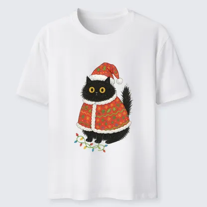Tokyo-Tiger Cat Wearing Santa Hat Classic T-Shirt