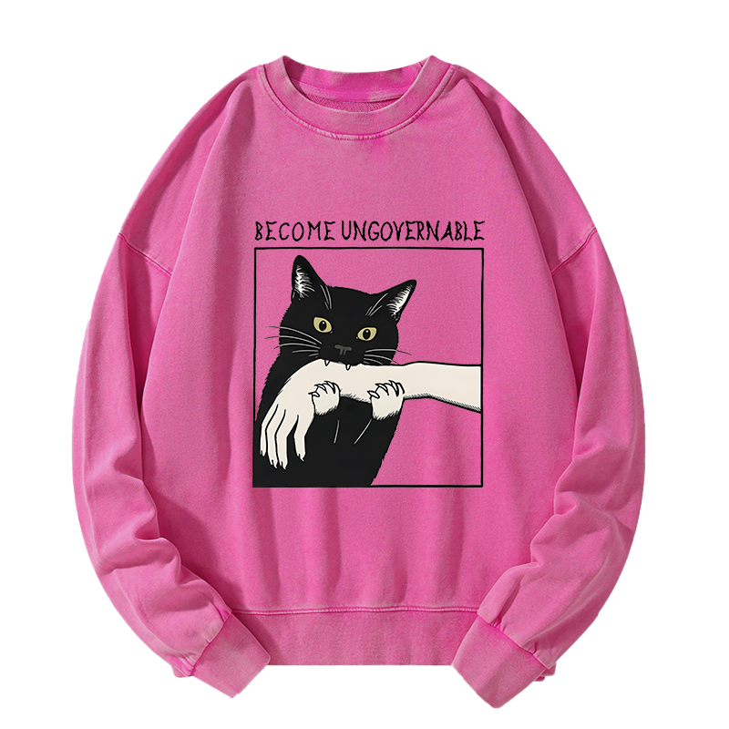 Tokyo-Tiger Black Cat Biting Washed Sweatshirt