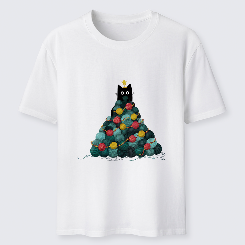 Tokyo-Tiger Yarn Christmas Tree Cat Classic T-Shirt