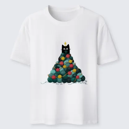 Tokyo-Tiger Yarn Christmas Tree Cat Classic T-Shirt