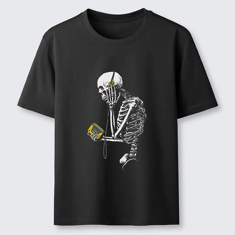 Tokyo-Tiger Skeleton Listening To Music Classic T-Shirt