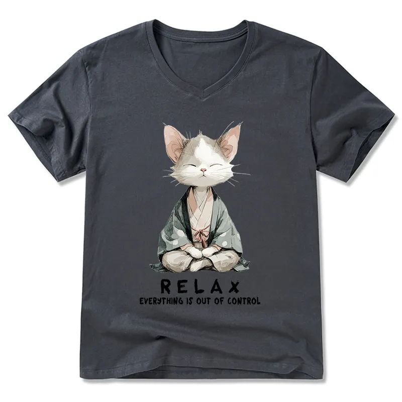 Tokyo-Tiger Zen Cat Relaxation，Everything's Out Of Control V-Neck Classic T-Shirt