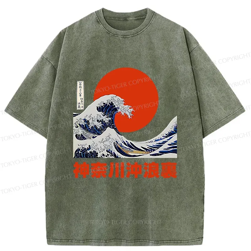 Tokyo-Tiger The Great Wave Off Kanagawa Washed T-Shirt