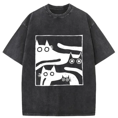 Tokyo-Tiger Cats Stacked Together Washed T-Shirt