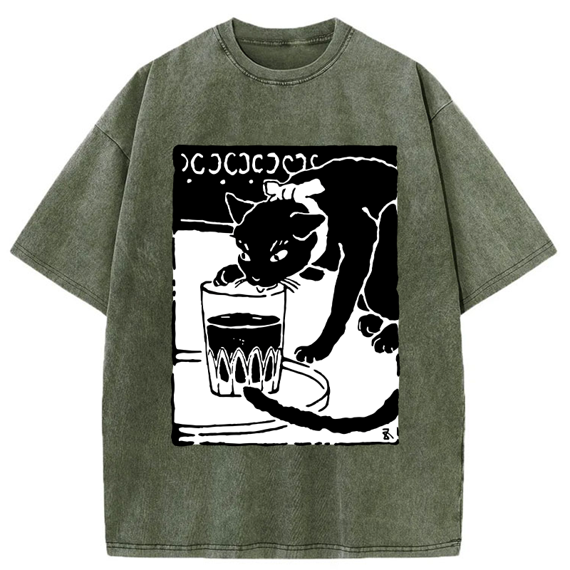 Tokyo-Tiger Black Cat Drinking Water Washed T-Shirt