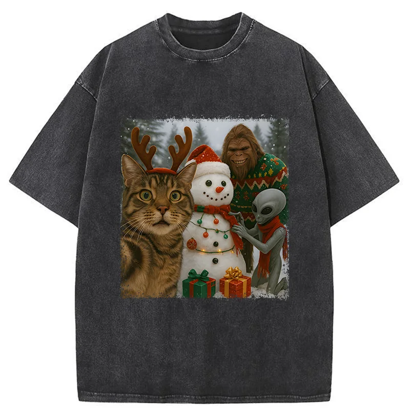 Tokyo-Tiger Christmas Cat Selfie Funny Washed T-Shirt