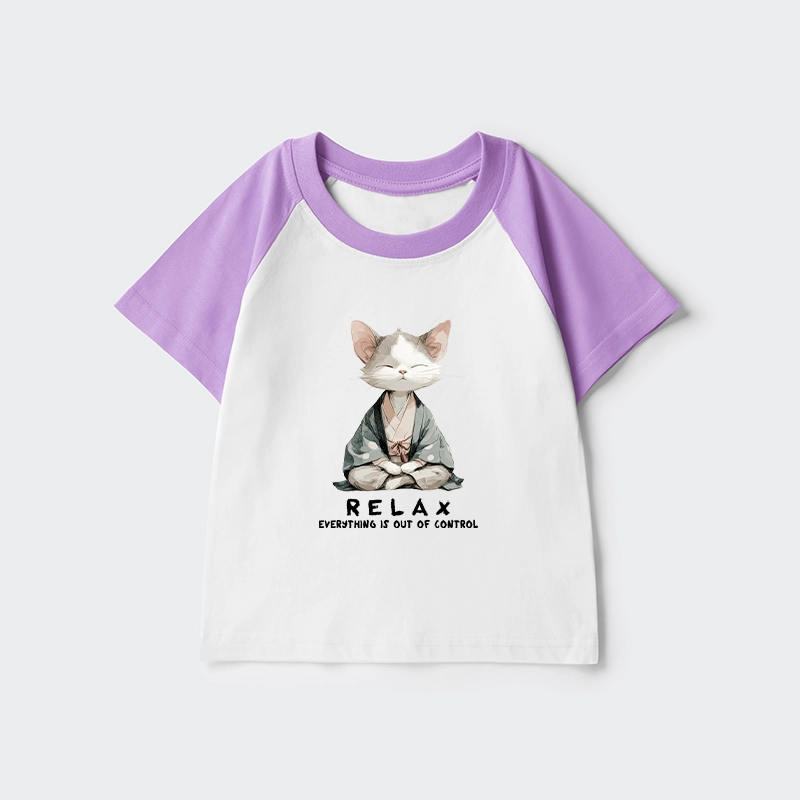 Tokyo-Tiger Zen Cat Relaxation，Everything's Out Of Control Kids Raglan T-shirt