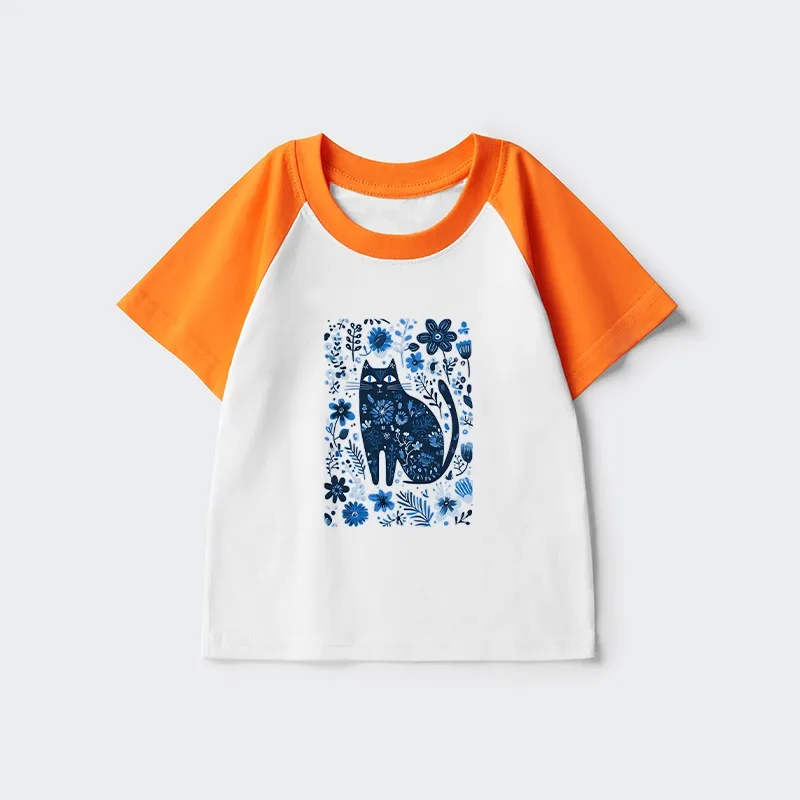 Tokyo-Tiger A Cat Among Flowers Kids Raglan T-shirt