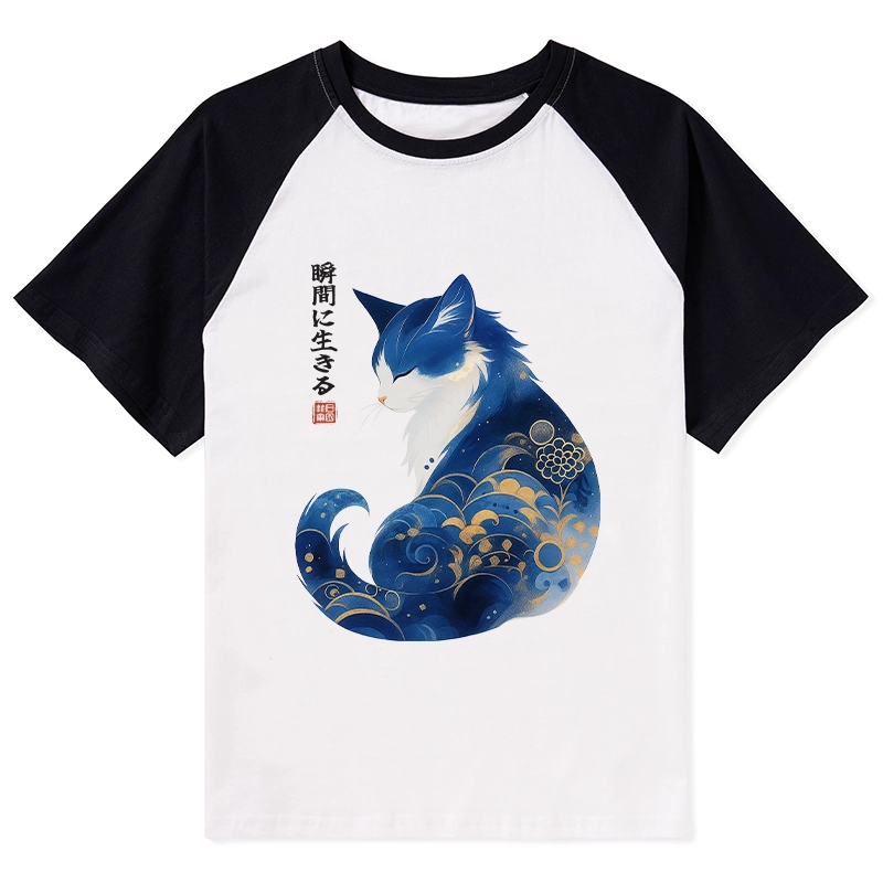 Tokyo-Tiger Retro Zen Cat: Living the Present Raglan T-shirt
