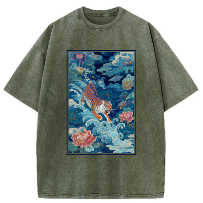 Tokyo-Tiger Beneath Auspicious Clouds Washed T-Shirt