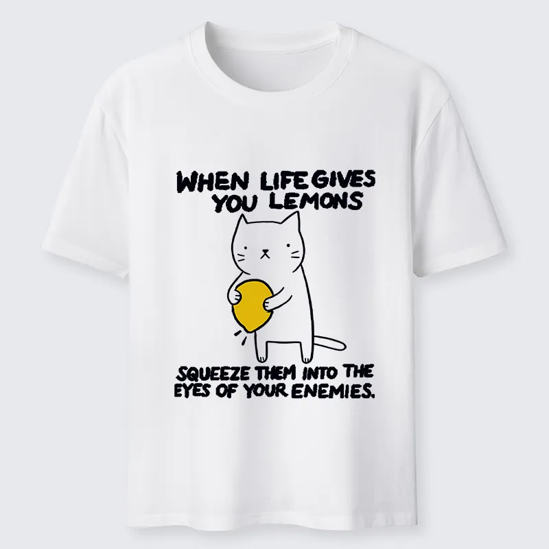 Tokyo-Tiger Attack The Enemy With Lemon Juice Classic T-Shirt