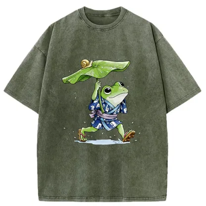 Tokyo-Tiger Frog Seeking Shelter From The Rain Washed T-Shirt