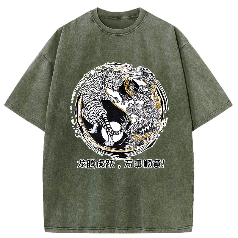 Tokyo-Tiger Dragon And Tiger Battle Washed T-Shirt