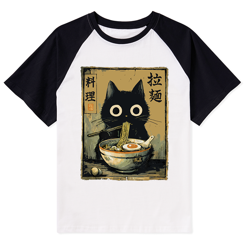 Tokyo-Tiger Cute Black Cat Eating Ramen Japan Raglan T-shirt