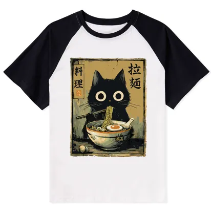 Tokyo-Tiger Cute Black Cat Eating Ramen Japan Raglan T-shirt