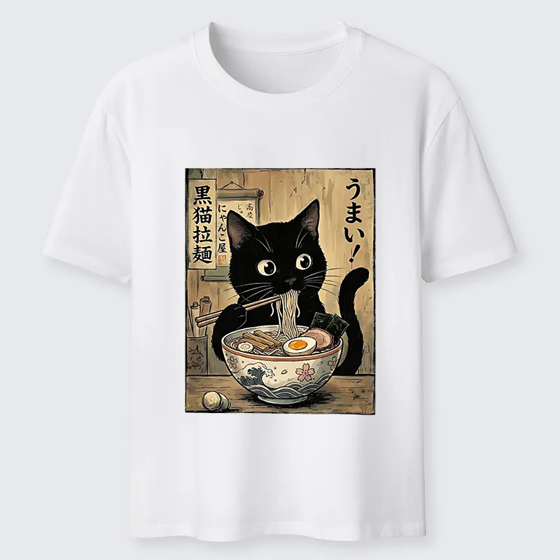 Tokyo-Tiger Black Cat Eats Delicious Japanese Ramen Classic T-Shirt