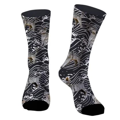Tokyo-Tiger The Great Wave Off Cat Socks