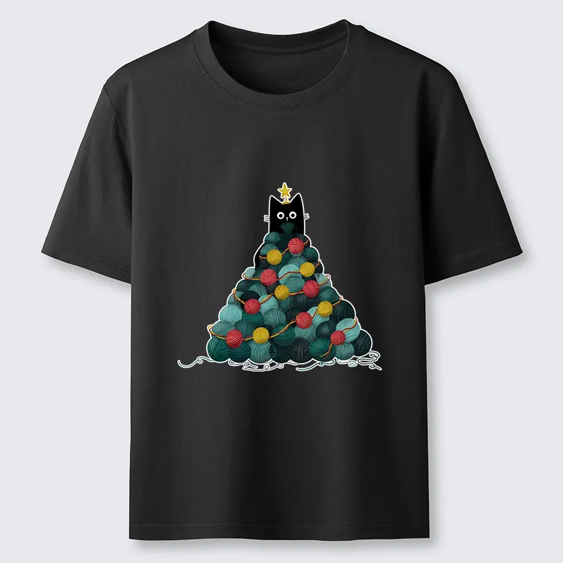 Tokyo-Tiger Yarn Christmas Tree Cat Classic T-Shirt