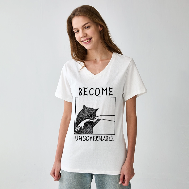 Tokyo-Tiger Cat Biting Arm V-Neck Classic T-Shirt