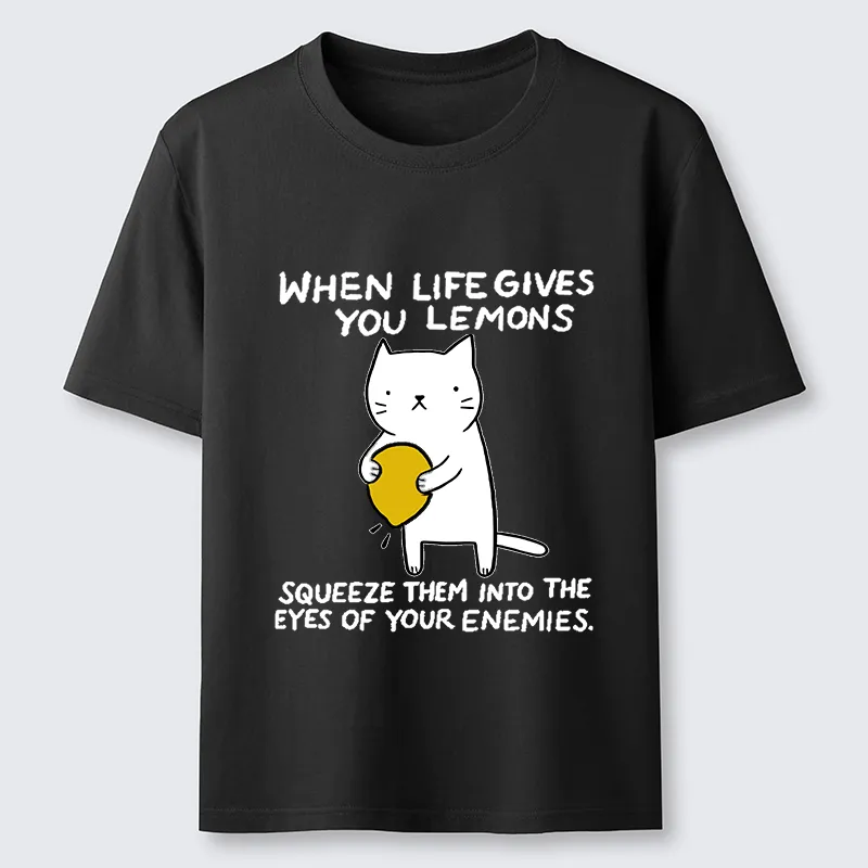 Tokyo-Tiger Attack The Enemy With Lemon Juice Classic T-Shirt