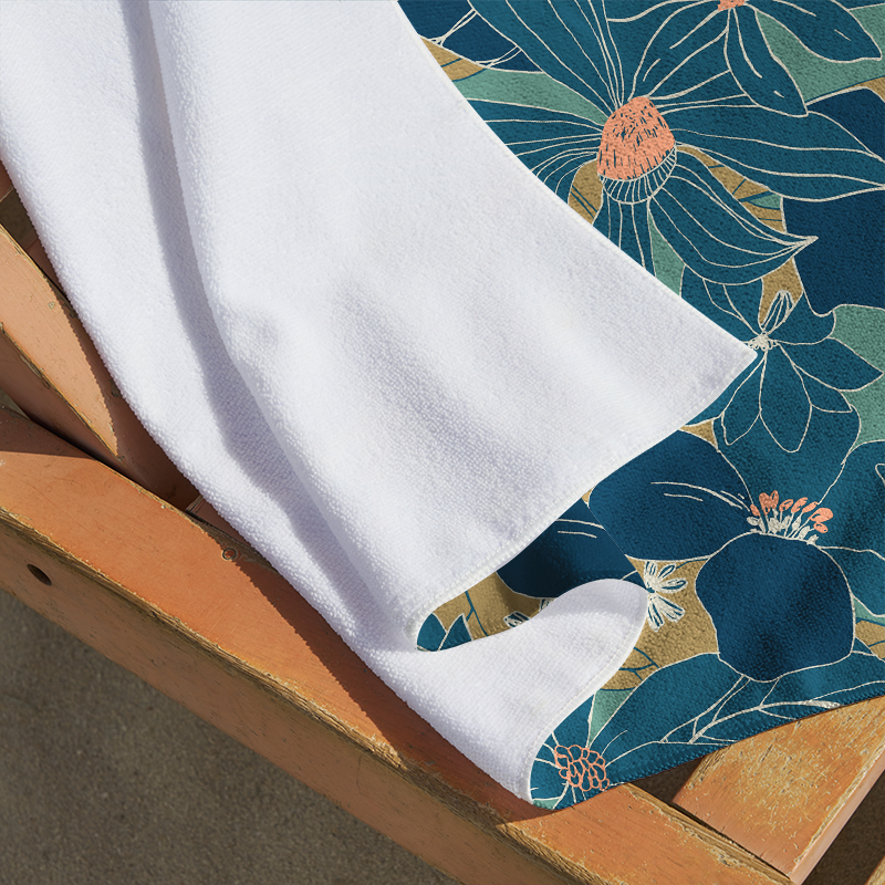 Tokyo-Tiger Blooming Flowers Beach Towel