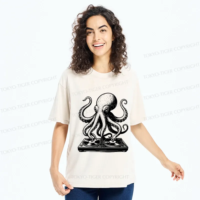 Tokyo-Tiger Octopus DJ Washed T-Shirt