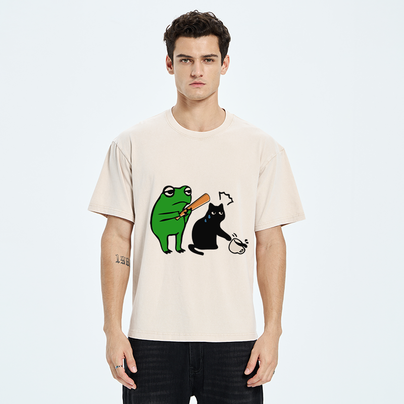 Tokyo-Tiger Funny Frog Hit The Cat Washed T-Shirt