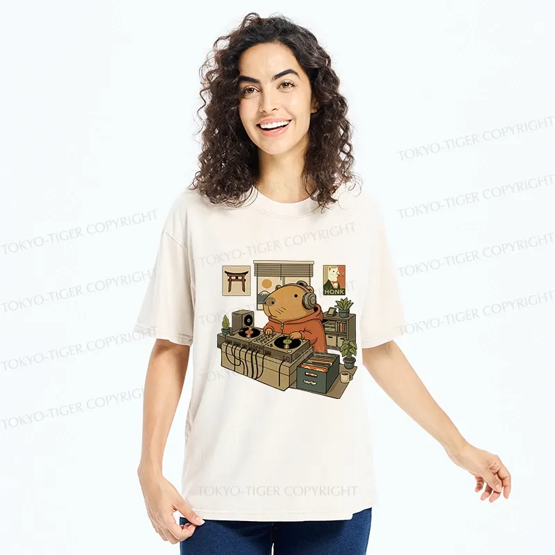 Tokyo-Tiger Funny Capybara DJ Washed T-Shirt