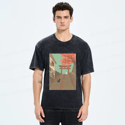 Tokyo-Tiger Encountering At The Torii Gate Washed T-Shirt
