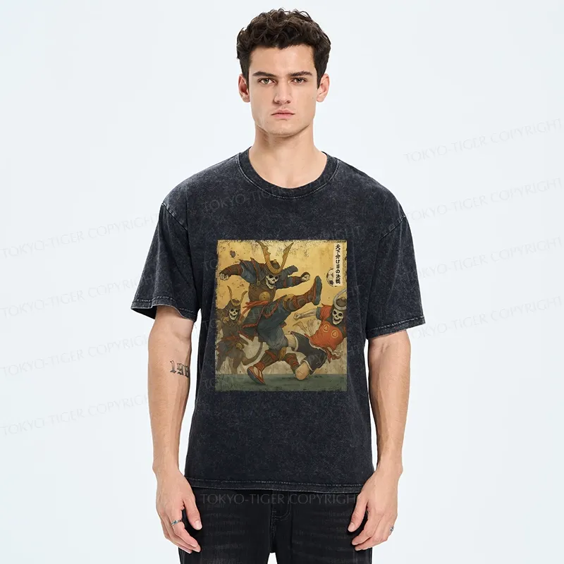 Tokyo-Tiger Skeleton Samurai Playing Football Washed T-Shirt