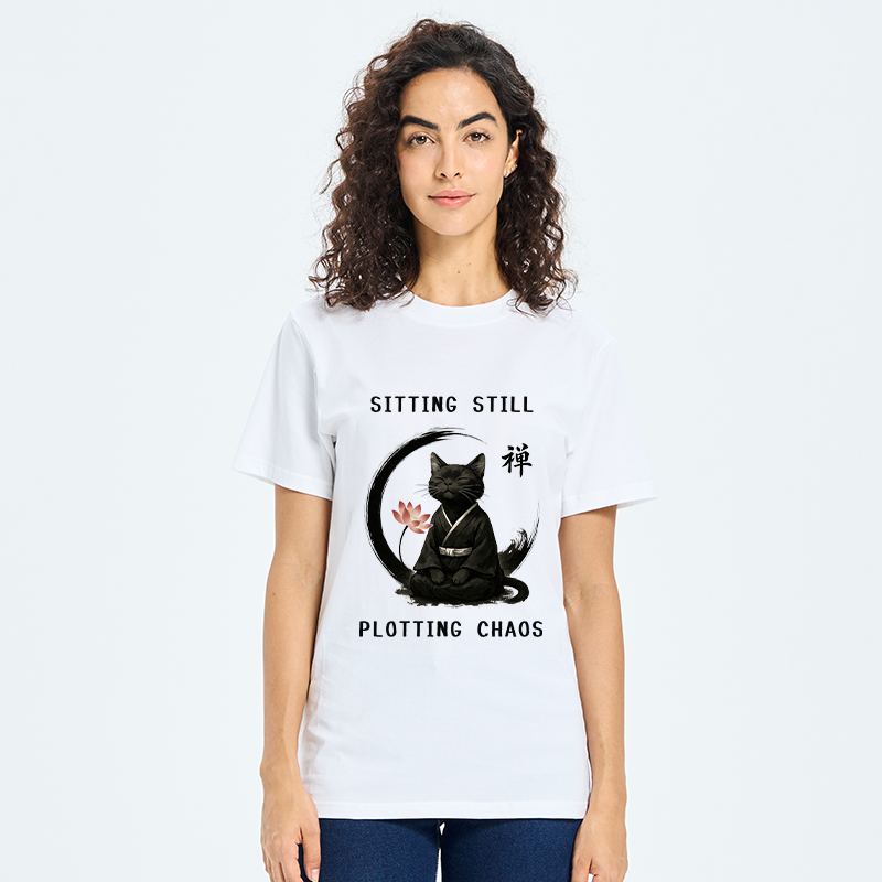 Tokyo-Tiger Sitting still  plotting chaos Calming Zen Cat Funny Classic T-Shirt
