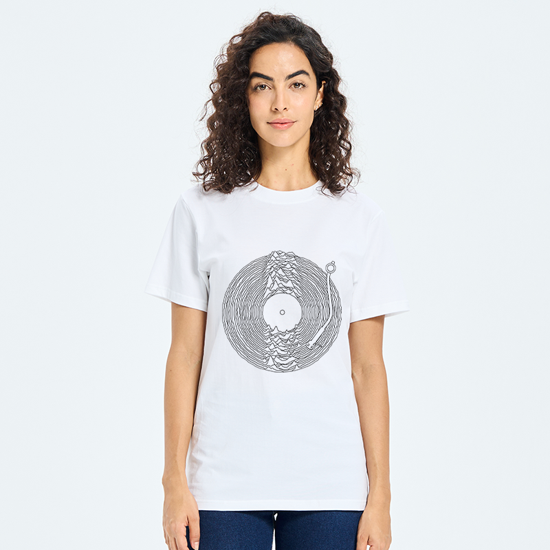 Tokyo-Tiger Record Player Japanese Classic T-Shirt